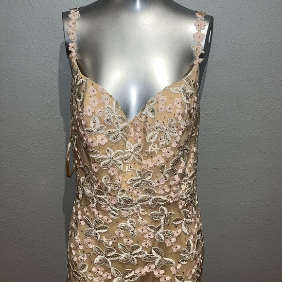 Mac Duggal Floral Embroidered Corset Bodice Gown NWT - Picture 9 of 17